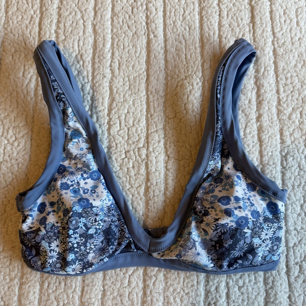 Aerie‎ Wide Strap Plunge Bikini Top Women's Medium Blue White Floral Pattern